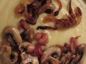 kartoffel-pastinaken-rahmsuppe