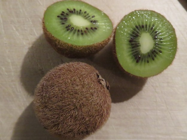 kiwi-chin2