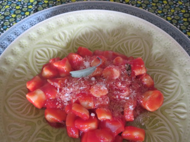 kaesegnocchi-in-sugo