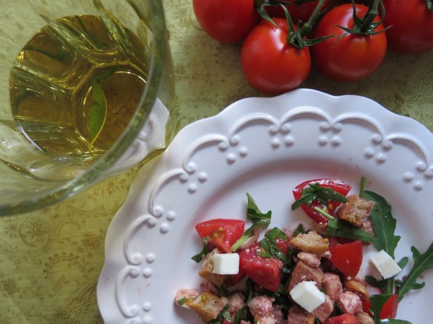 Nicht-Panzanella mit Rauke