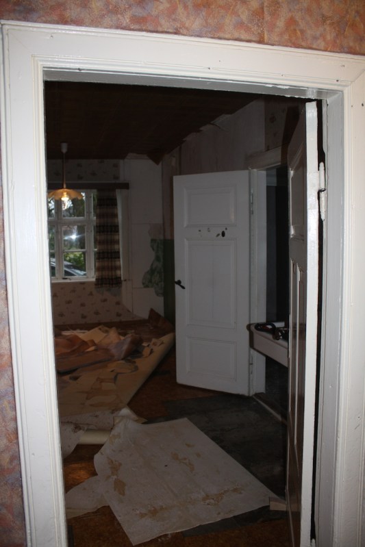 urzustand tapeten und pvc runter