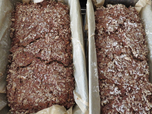 Einfaches Schwarzbrot