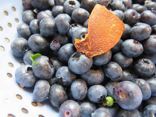 Heidelbeersauce mit Blutorange