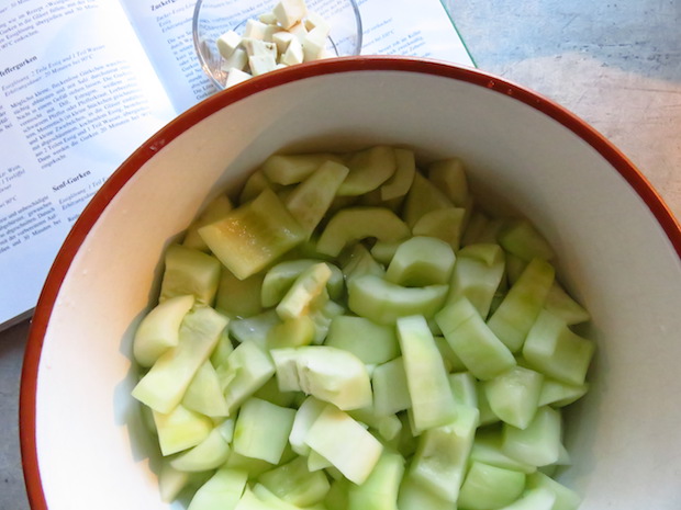 Senfgurken mit Senfpaste